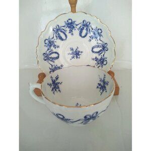 1920s Coalport Queensbury Teacup and Saucer Set Scalloped with Gold Trim